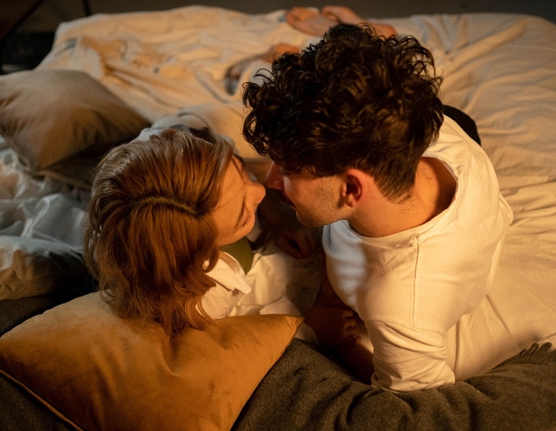 Phụ nữ thích gì khi quan hệ? Bật mí cách làm phái đẹp lên đỉnh trong cuộc yêu 3