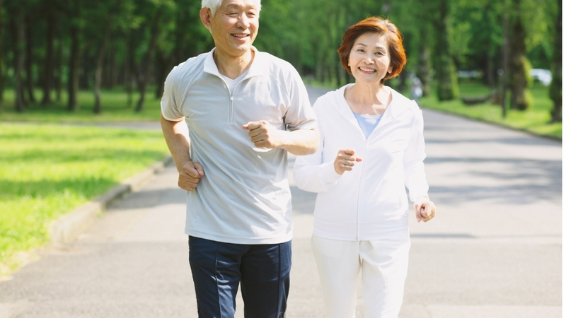 Thực hiện các bài tập phù hợp giúp giảm đau và duy trì vận động cho khớp gối