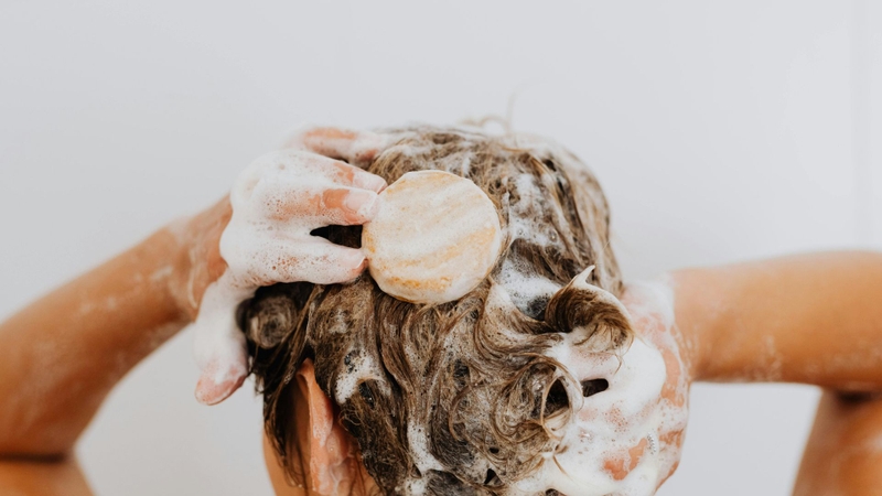 Pyrithione thường có mặt trong các sản phẩm trị gàu