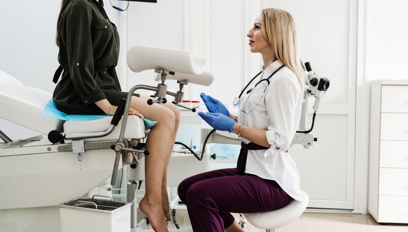 Tìm hiểu về ra khí hư màu xanh kèm ngứa âm đạo là bệnh gì? 4