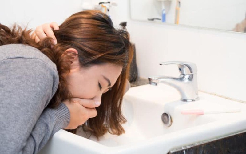 Sau sinh 5 tháng vẫn buồn nôn nguy hiểm không? Phương pháp điều trị dứt điểm 1