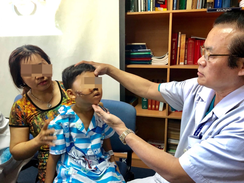 Sơ cứu tại chỗ gãy xương hàm trên 1