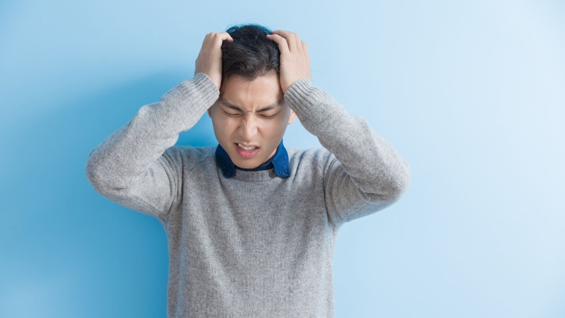 Đau đầu là một trong những tác dụng phụ thường gặp của Sugammadex