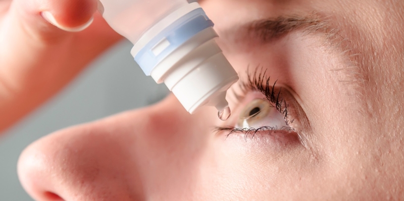 Sụp mí mắt do đâu? Phương pháp điều trị bệnh sụp mí mắt bạn cần biết 3