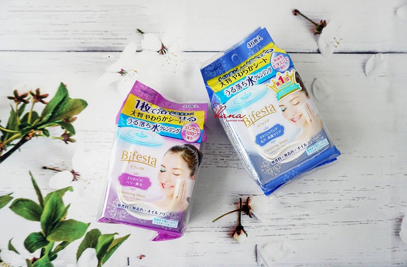 Khăn ướt Bifesta Moisture & Cleansing Sheets