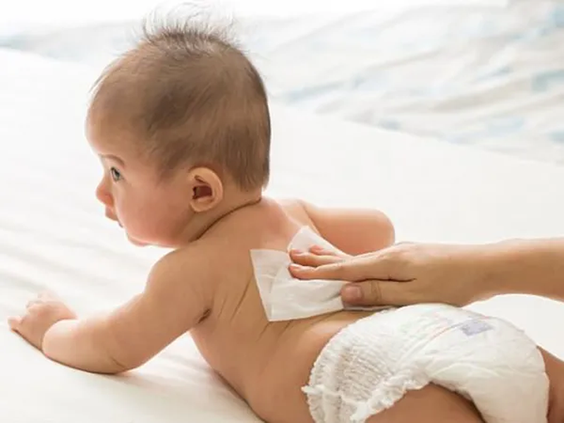 TOP 5 loại khăn ướt không mùi cho bé được các mẹ săn lùng nhất 8