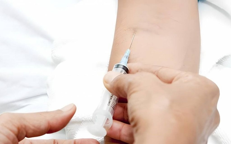 Tai biến khi tiêm tĩnh mạch là gì? Nguyên nhân và phương pháp xử lý 2