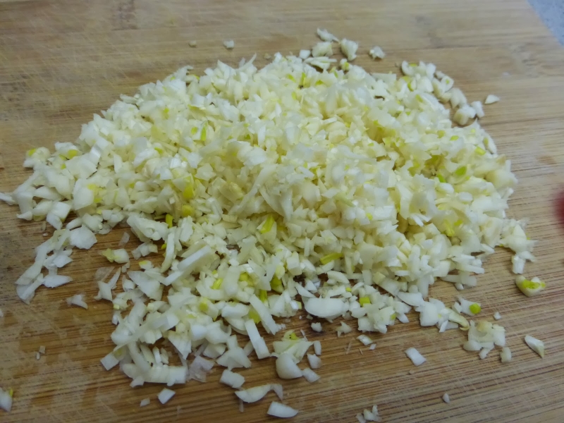 Tại sao muỗi đốt để lại vết đỏ trên da và cách trị đơn giản nhất