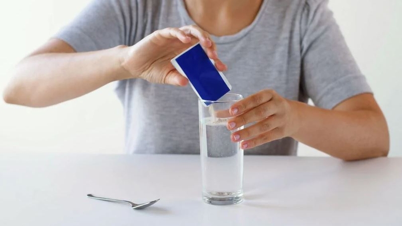 Yosh qiz beradi minal havaskor porno video