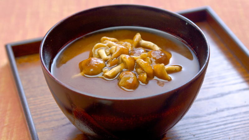 Thời gian bảo quản nấm Nameko khá ngắn, nên sử dụng trong vòng 3 ngày