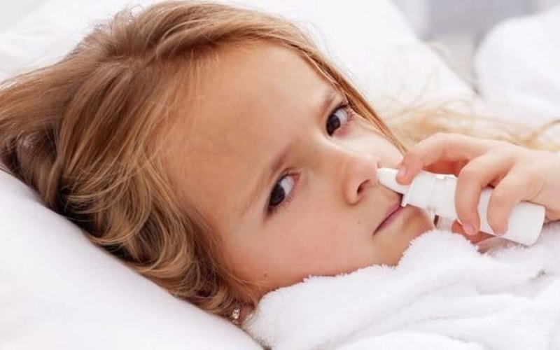 Thuốc nhỏ mũi otrivin cho trẻ sơ sinh có tốt không? Hướng dẫn sử dụng đúng cách 2
