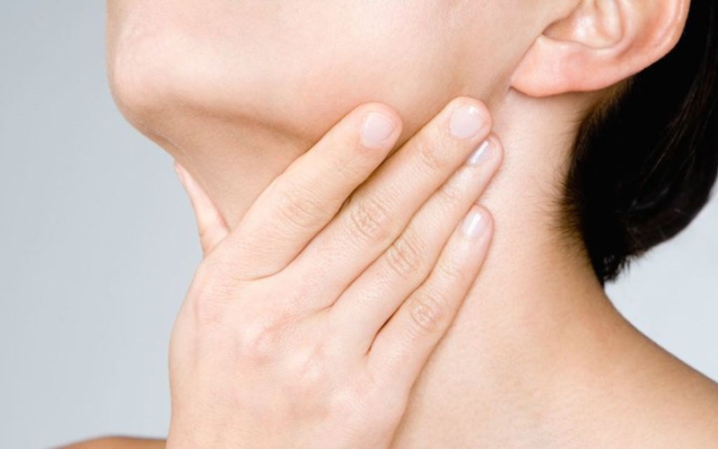 Tĩnh mạch cổ nổi có nguy hiểm không? Làm gì khi tĩnh mạch cổ nổi lên 4