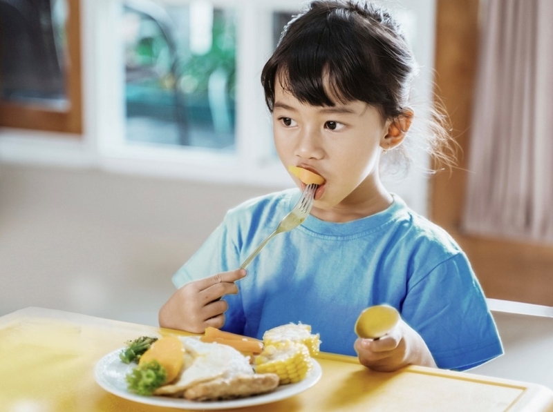 Trẻ 5 tuổi bị nôn về đêm: Nguyên nhân và cách khắc phục khi trẻ bị nôn 2