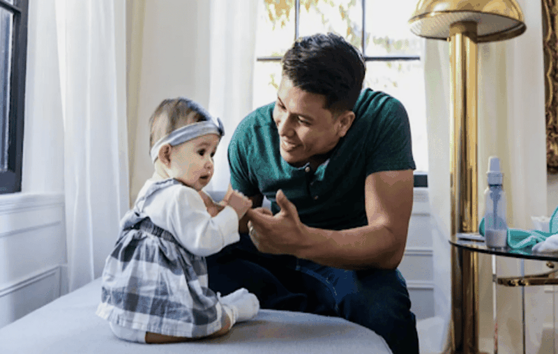 Tre-9-thang-chua-biet-ngoi-co-sao-khong 4.png