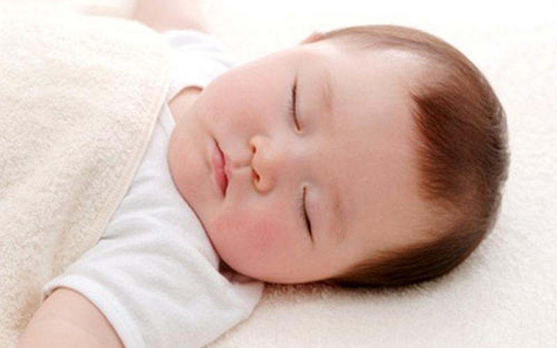 Trẻ sơ sinh bao lâu thì sổ sữa? 4.png