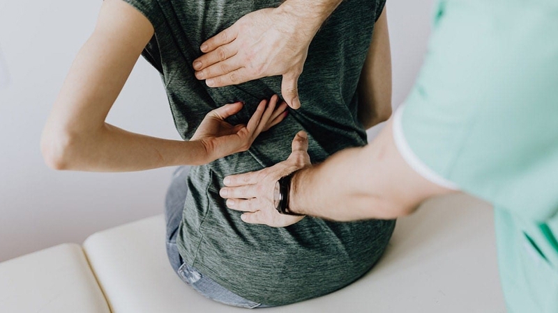 Tư vấn: Chi phí cho 1 ca phẫu thuật cong vẹo cột sống bao nhiêu 3