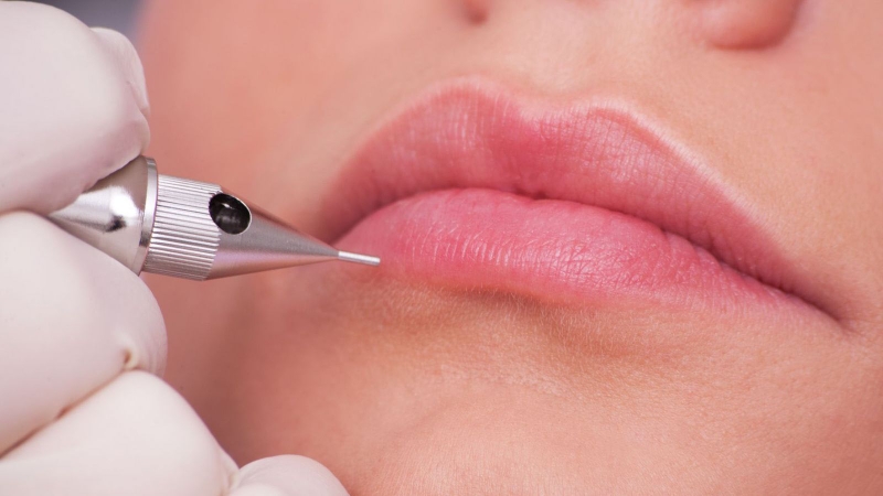 Tư vấn thẩm mỹ: Xăm môi có được ăn mắm ruốc không 1