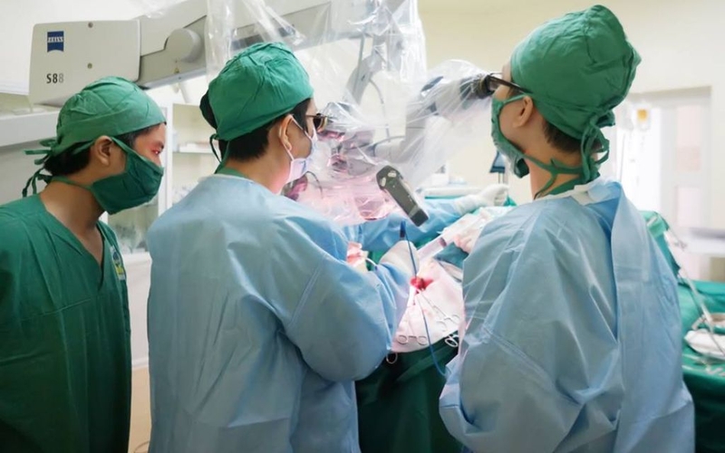 U màng não có nên mổ không? Chi phí và biến chứng sau phẫu thuật 3