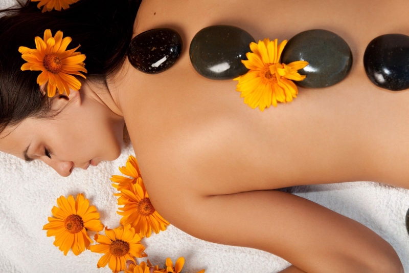 Góc giải đáp: Massage đá nóng là gì?&nbsp;1
