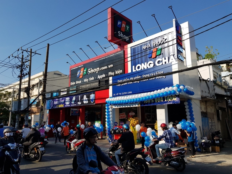 Khai truong Long Chau Phan Van Trị (1)