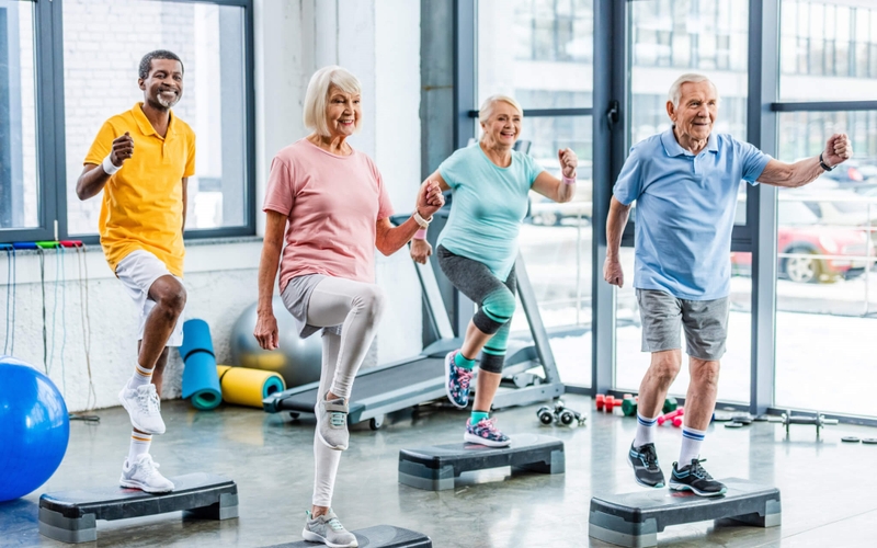 Gợi ý các bài tập aerobic cho người trung niên và cao tuổi 4