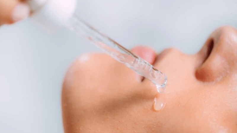 AHA kết hợp với gì để tăng cường hiệu quả làm đẹp da? 4