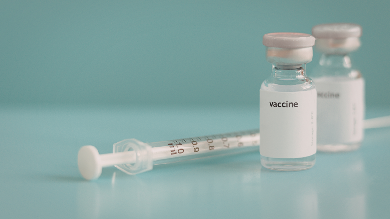 Arexvy có thể được tiêm đồng thời với một số vắc xin khác (ví dụ vắc xin cúm mùa)