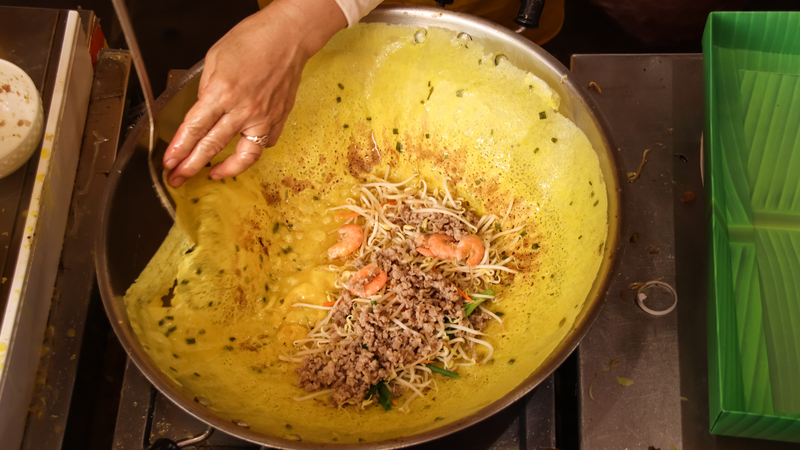Bánh xèo là món ăn chứa lượng chất béo cao