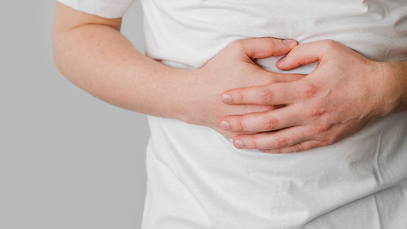 Ấn bụng dưới bên trái thấy cục không đau là dấu hiệu của bệnh gì? 1