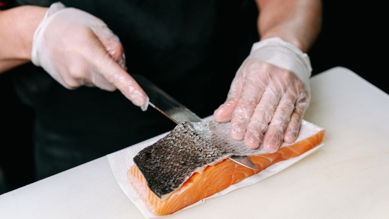 Ăn cá hồi vân có tốt không? Có lưu ý gì khi ăn? 4