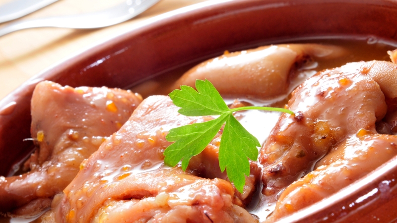 Ăn gì chữa tắc tia sữa? Gợi ý thực phẩm lợi sữa và dễ tiêu cho mẹ sau sinh 3