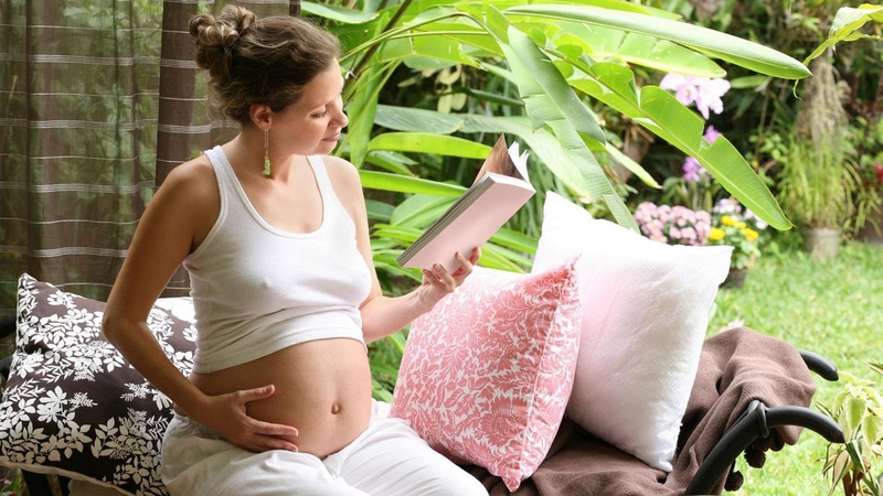 Chế độ dinh dưỡng trong thai kì hỗ trợ phát triển trí não trẻ