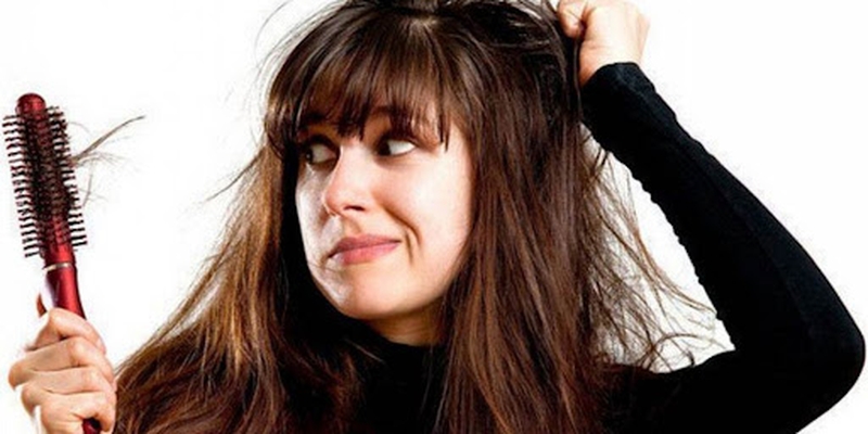 Bạn cần ăn gì để tóc không rụng quá nhiều?