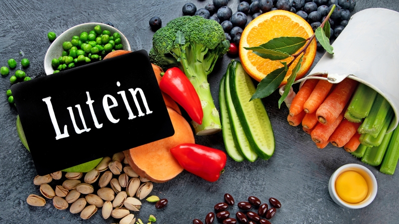 Ăn hạt thì là và hạnh nhân giúp cải thiện thị lực có đúng không? Một số thực phẩm tốt cho mắt nên bổ sung 4