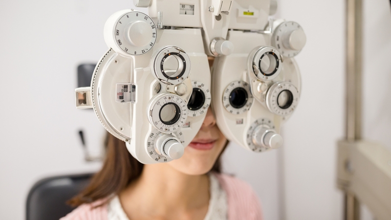 Ăn hạt thì là và hạnh nhân giúp cải thiện thị lực có đúng không? Một số thực phẩm tốt cho mắt nên bổ sung 5