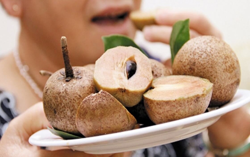 Ai không nên ăn hồng xiêm