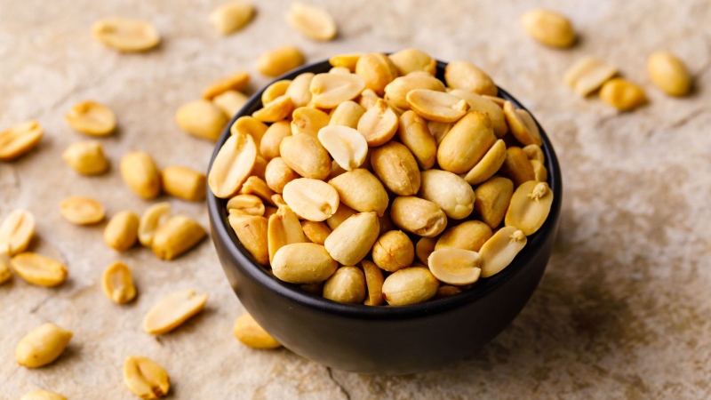 Ăn lạc có tốt không? Lạc có chứa bao nhiêu calo? 3