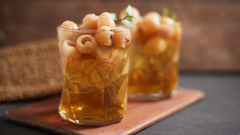 Khi dùng nhãn trong các món chè, lượng calo sẽ tăng lên đáng kể