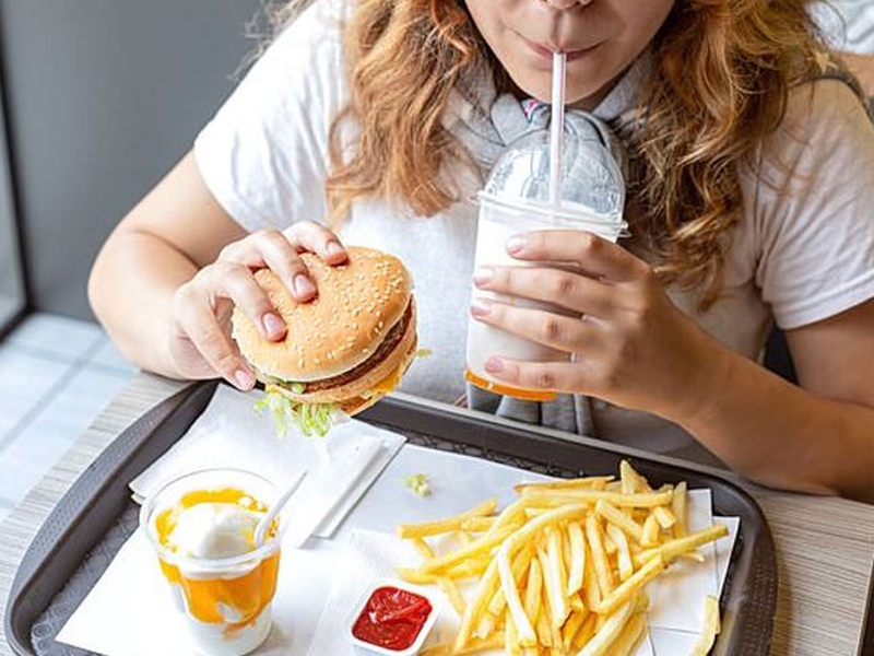 Ăn nhanh có hại gì? 2