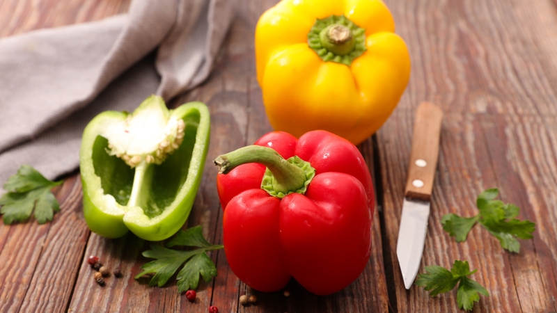 Ăn ớt chuông sống có tốt không? Một số lưu ý khi ăn ớt chuông sống 2