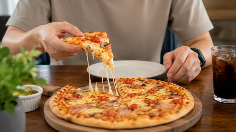 Ăn pizza có tốt không? Đây là câu hỏi được nhiều người quan tâm