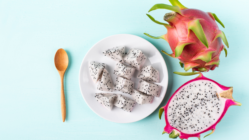 Ăn thanh long ngay sau khi cắt để tránh bị nhiễm khuẩn