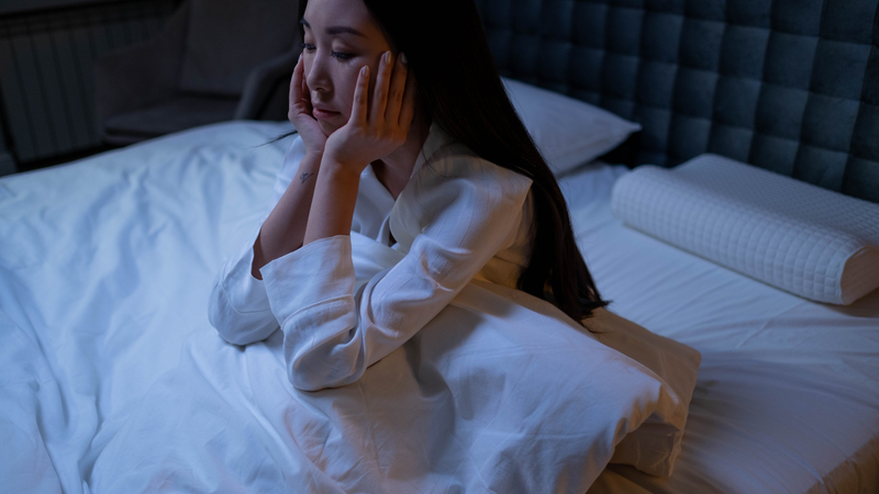 Người bị đau dạ dày nhẹ đôi khi bị mất ngủ