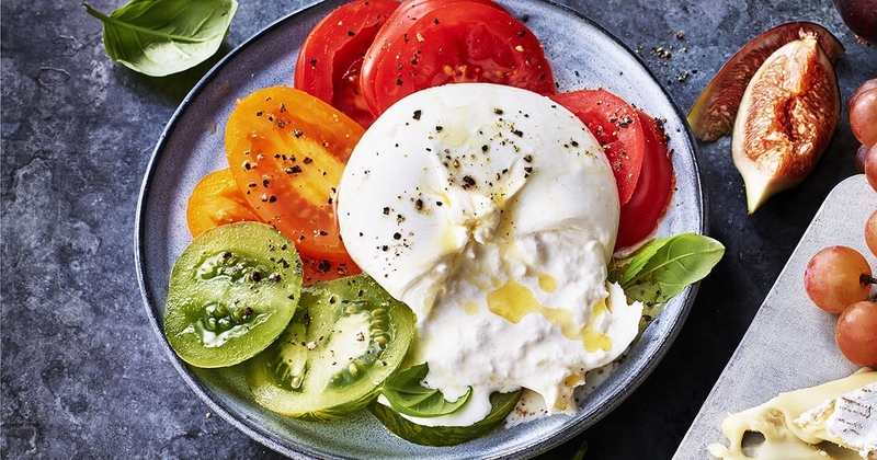 Điểm danh những món ăn vặt tốt cho xương khớp 3