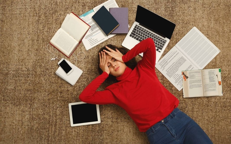 Áp lực học tập là gì? Nguyên nhân, hậu quả và giải pháp 1