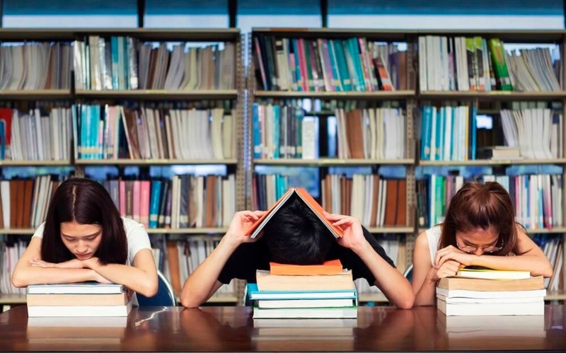 10 bí quyết giúp vượt qua khó khăn tâm lý tuổi vị thành niên trong học tập