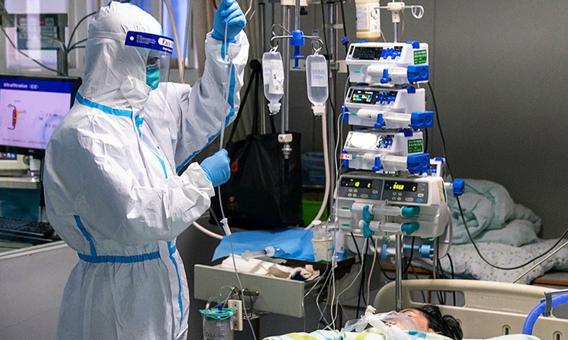 Ba bài học chống dịch khi Covid-19 lên đỉnh