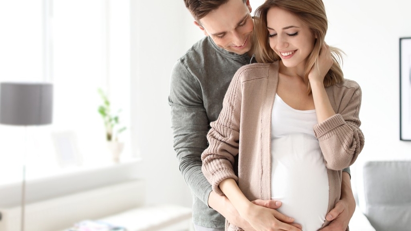 Bà bầu 6 tháng quan hệ được không? Lưu ý điều gì? 1