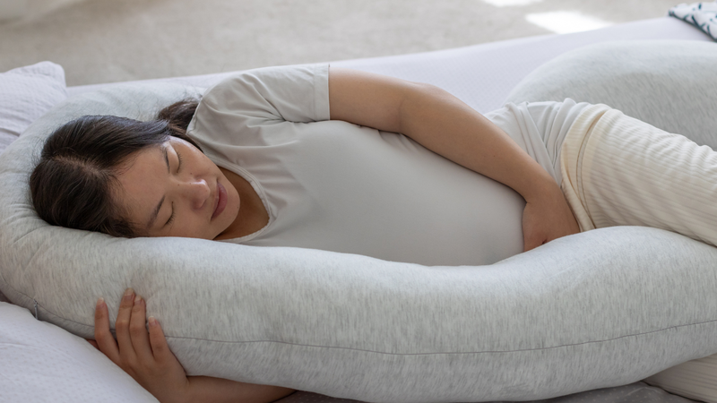 Bà bầu bị cảm cúm 3 tháng đầu cần nghỉ ngơi và giữ ấm cơ thể