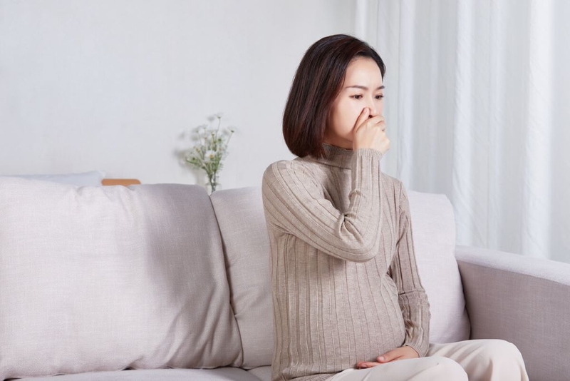 Bà bầu đau bụng trên gần ức: Nguyên nhân và những ảnh hưởng đến mẹ và thai nhi 3